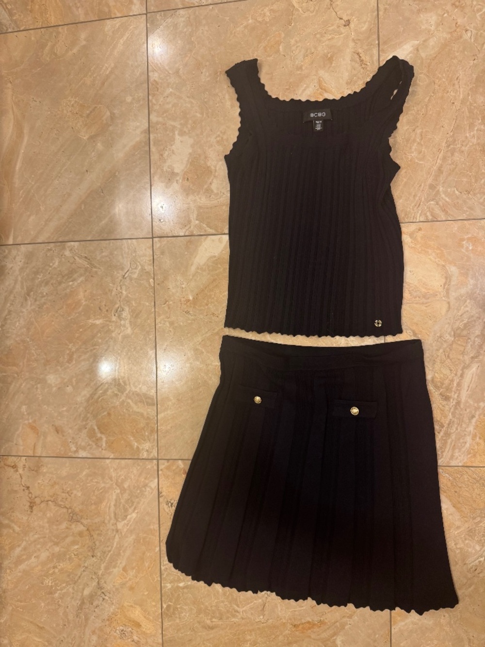 BCBG Navy knit skirt set with gold buttons